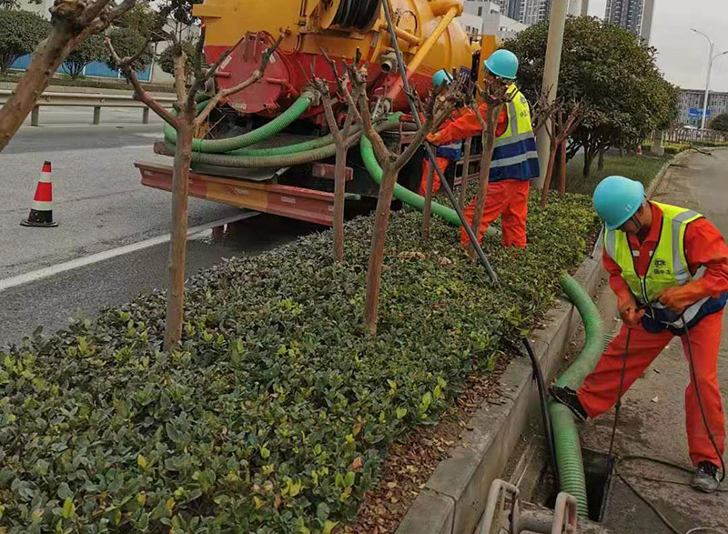 西林市政管道清淤